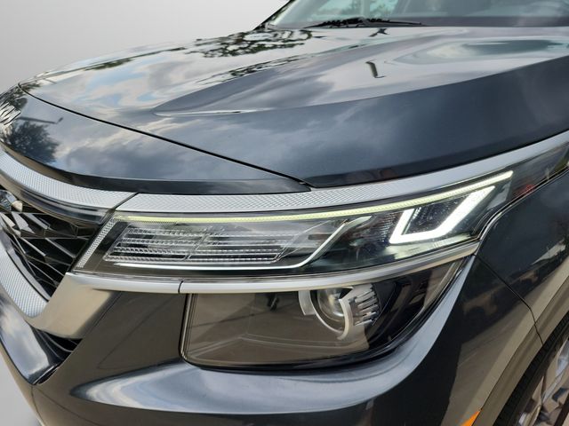 2023 Kia Seltos S - Photo 32