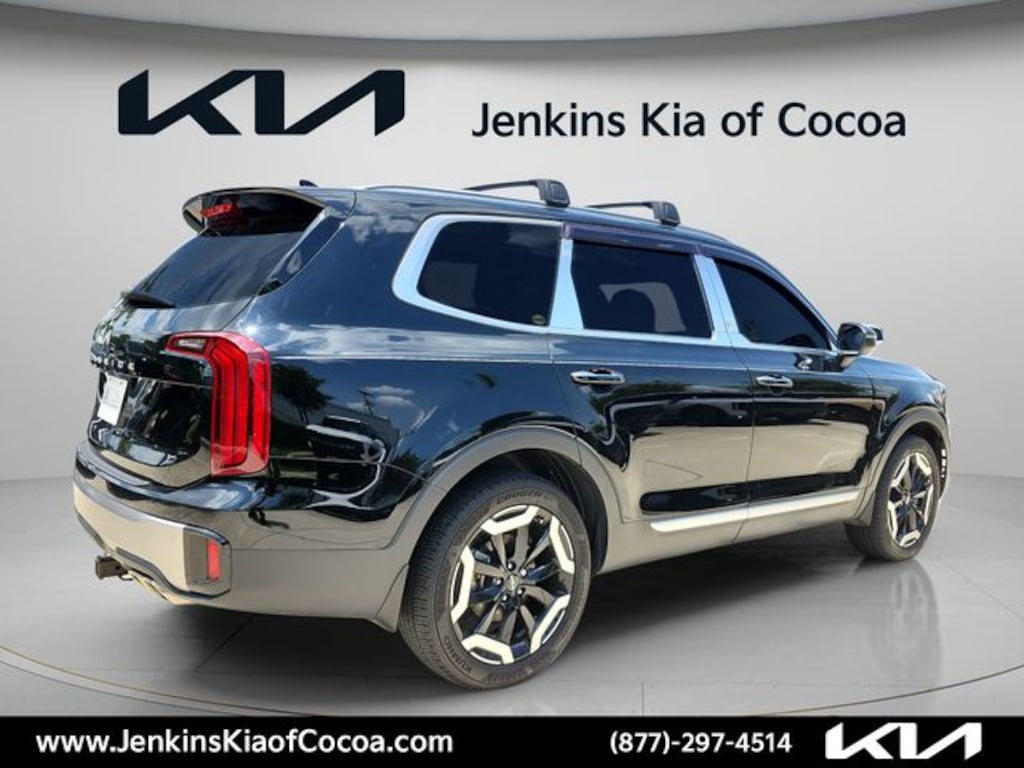Used 2025 Kia Telluride S SUV