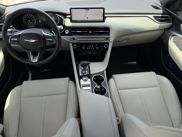 2025 GENESIS G70 Standard - Photo 16