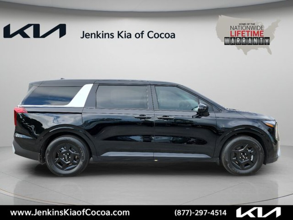 New 2026 Kia Carnival LXS Minivan/Van