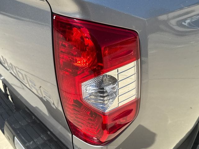 2021 Toyota Tundra SR5 - Photo 14