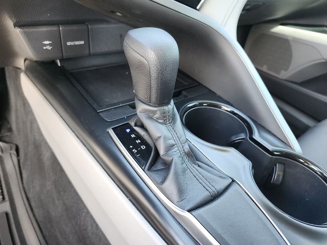 2018 Toyota Camry LE - Photo 28