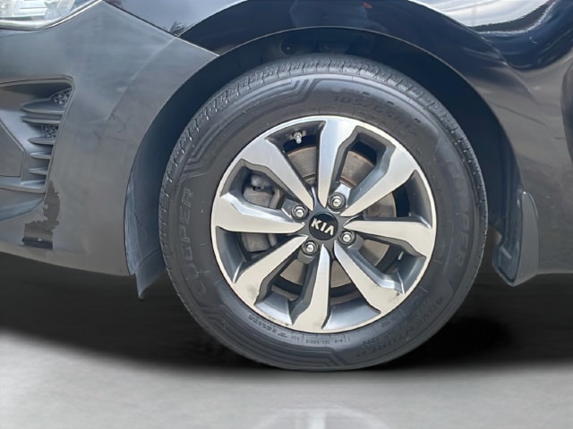 2021 Kia Rio S - Photo 29