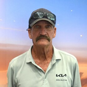 Staff member Ron Patrick from ID_e74d3b