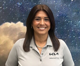 Staff member Michelle Beabraut from ID_b82f04