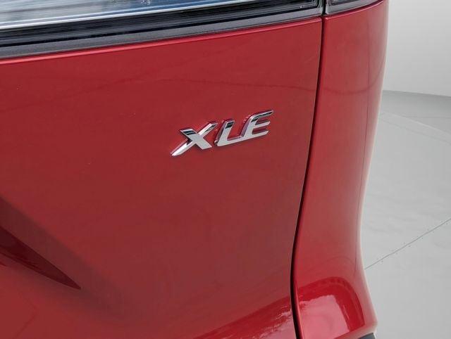 2023 Toyota Corolla Cross XLE - Photo 38
