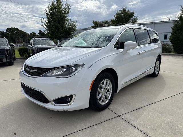 2020 Chrysler Pacifica Touring L - Photo 10