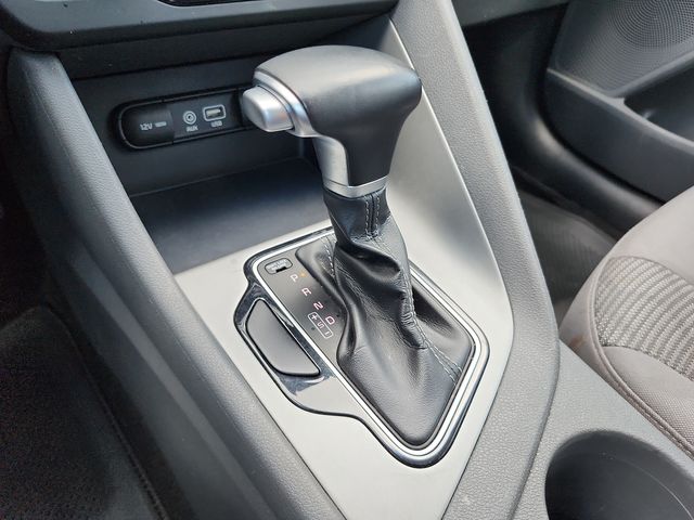 2018 Kia Niro LX - Photo 22