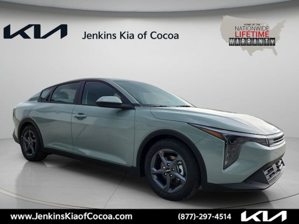 New 2026 Kia K4 LXS Sedan