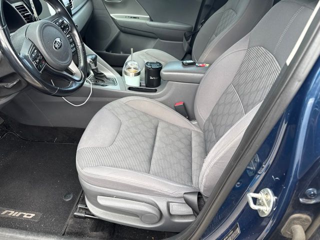 2018 Kia Niro LX - Photo 7