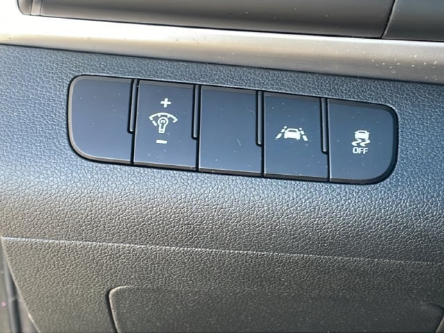 2020 Hyundai Elantra SE - Photo 27