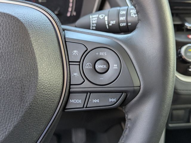 2023 Toyota Corolla Cross XLE - Photo 30