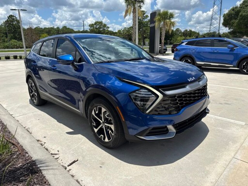 Certified 2025 Kia Sportage EX SUV