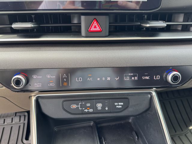2025 Kia Carnival EX - Photo 30