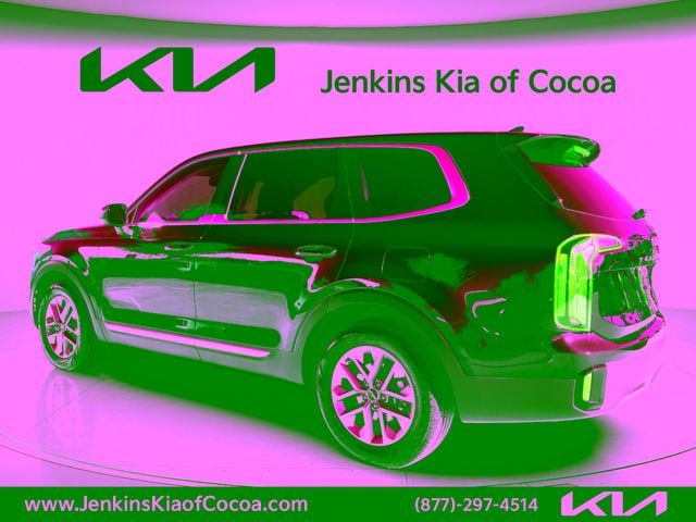 2024 Kia Telluride LX - Photo 8