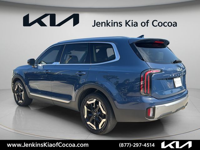 2024 Kia Telluride EX - Photo 8