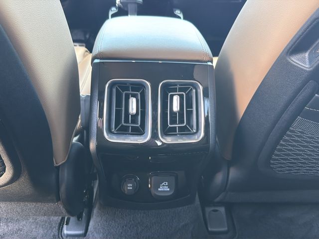 2025 Kia Sorento X-Line SX Prestige - Photo 16
