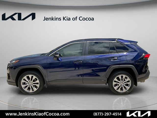 2022 Toyota RAV4 XLE Premium - Photo 10