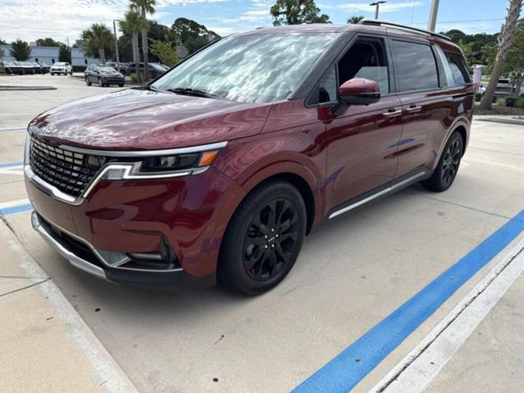 Certified 2024 Kia Carnival SX MPV