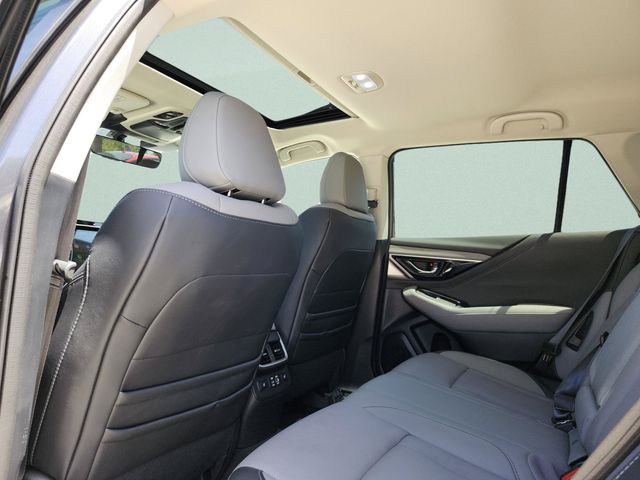 2025 Subaru Outback Limited - Photo 23