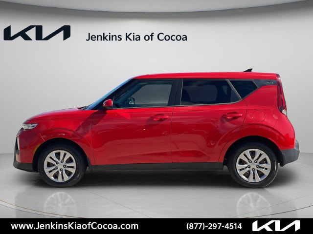 2022 Kia Soul LX - Photo 10