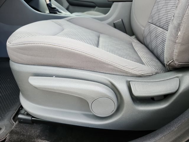 2018 Kia Niro LX - Photo 24