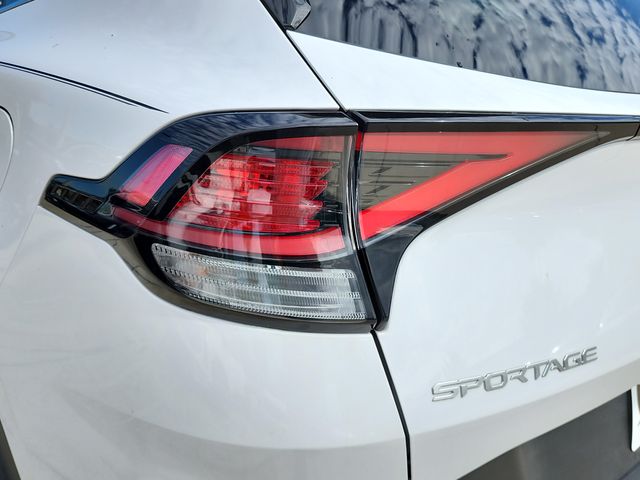 2025 Kia Sportage EX - Photo 33