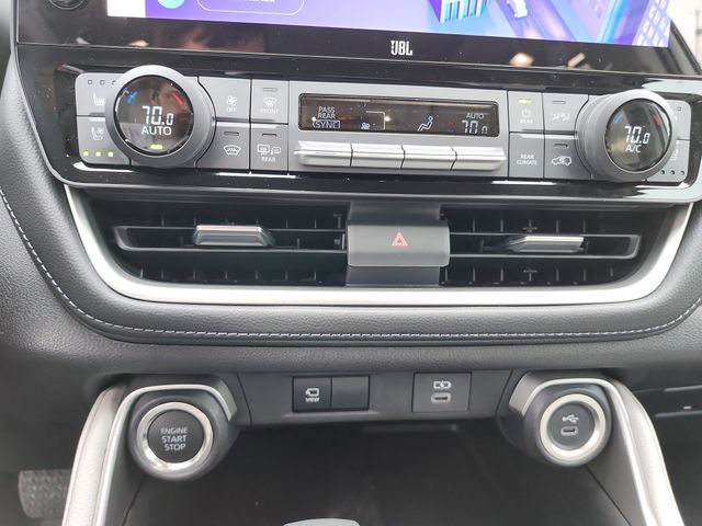 2025 Toyota Grand Highlander Limited - Photo 23