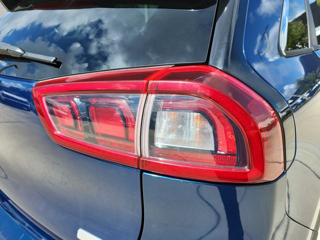 2018 Kia Niro LX - Photo 32