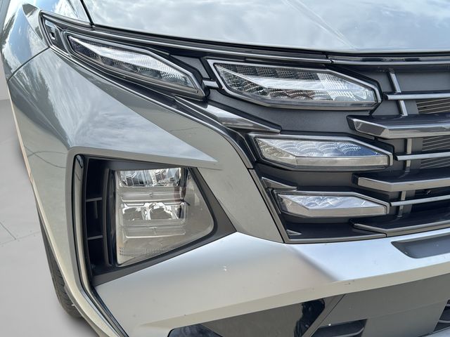2025 Hyundai Tucson SE - Photo 31