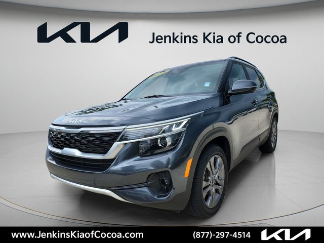 2023 Kia Seltos S - Photo 11