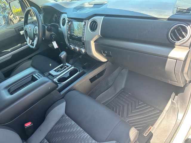 2021 Toyota Tundra SR5 - Photo 17