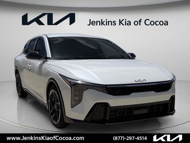 2026 Kia K4 GT-Line AT Hatchback's photo
