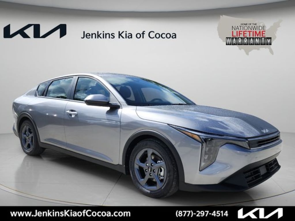 New 2026 Kia K4 LXS Sedan