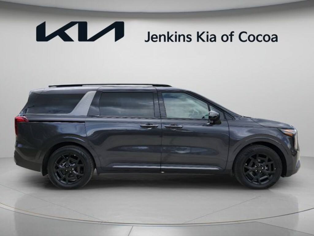 New 2026 Kia Carnival Hybrid SX Minivan/Van