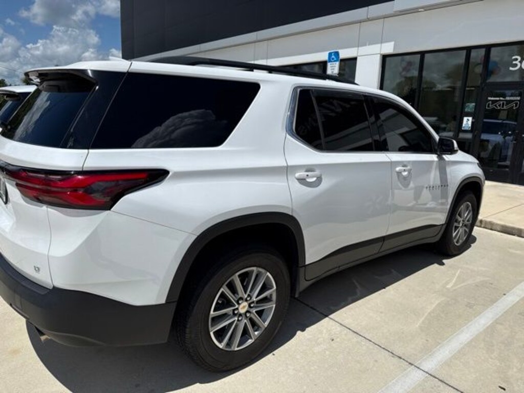 Used 2023 Chevrolet Traverse LT Cloth w/1LT SUV