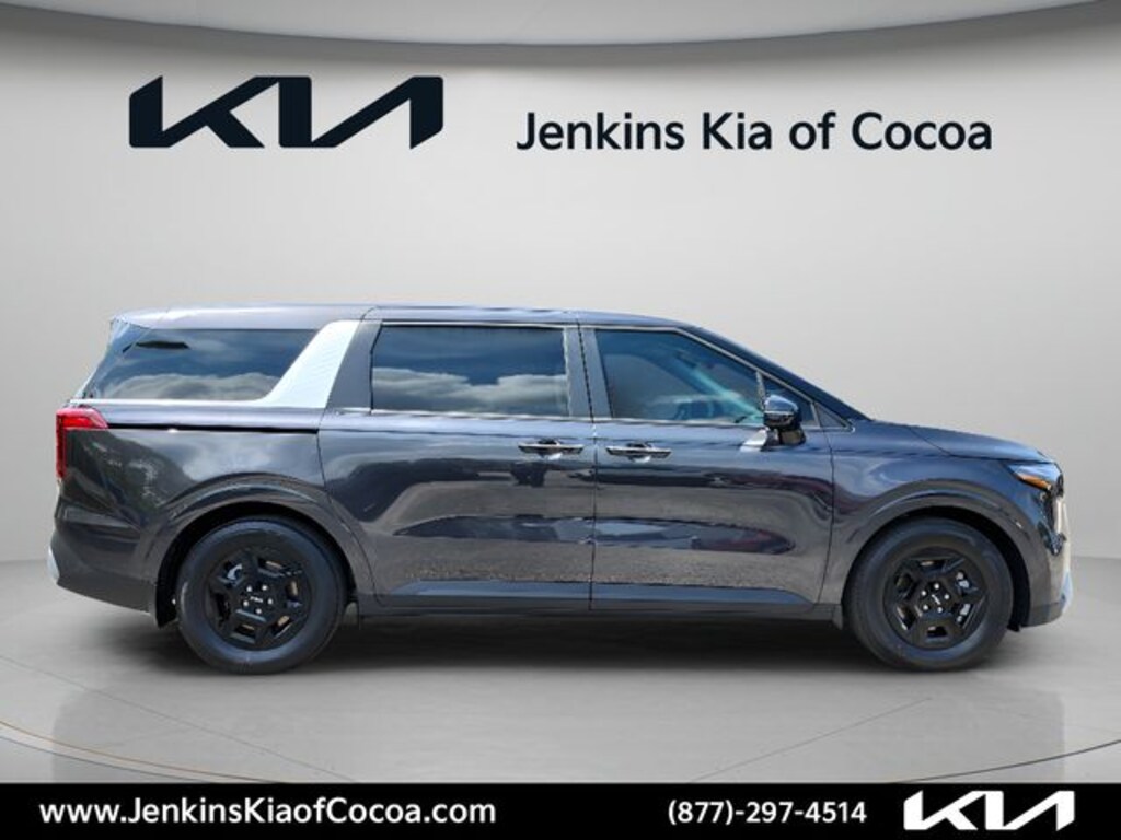 New 2026 Kia Carnival LXS Minivan/Van