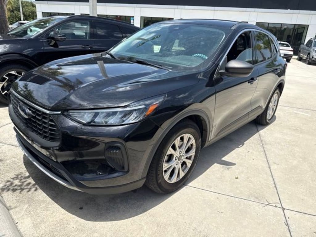 Used 2023 Ford Escape Active SUV
