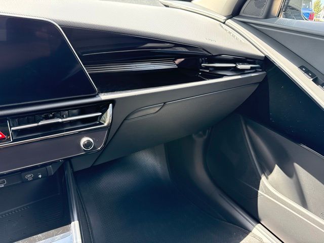 2026 Kia Niro Wind - Photo 25