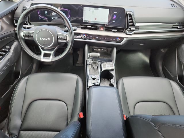 2025 Kia Sportage EX - Photo 13