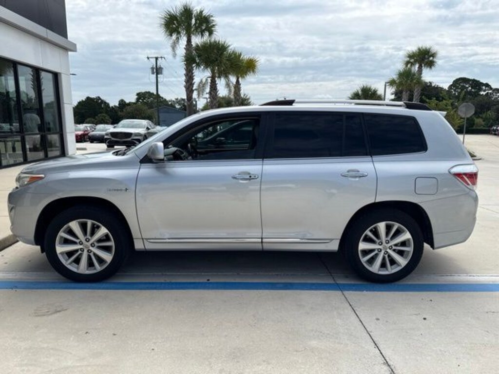 Used 2013 Toyota Highlander Hybrid Limited V6 SUV