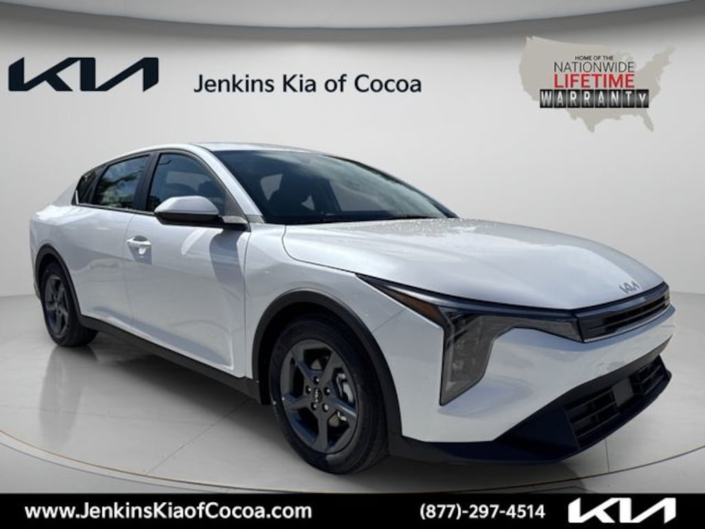 New 2026 Kia K4 LXS Sedan