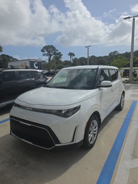 Certified 2023 Kia Soul LX Hatchback