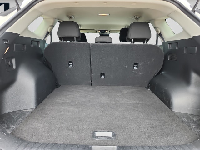2024 Kia Sportage LX - Photo 12