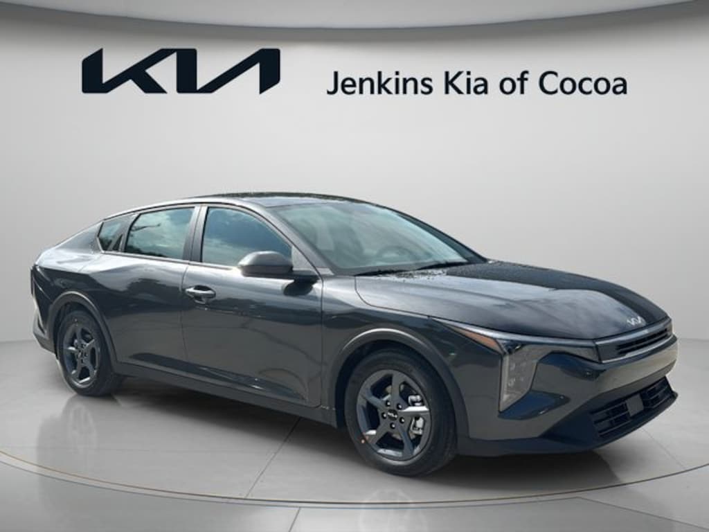 New 2026 Kia K4 LXS Sedan