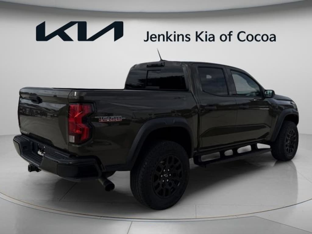 Used 2024 Chevrolet Colorado Trail Boss Truck Crew Cab