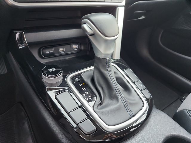 2023 Kia Seltos S - Photo 23