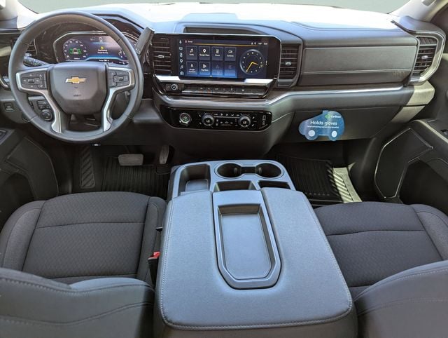 2024 Chevrolet Silverado 1500 LT - Photo 16