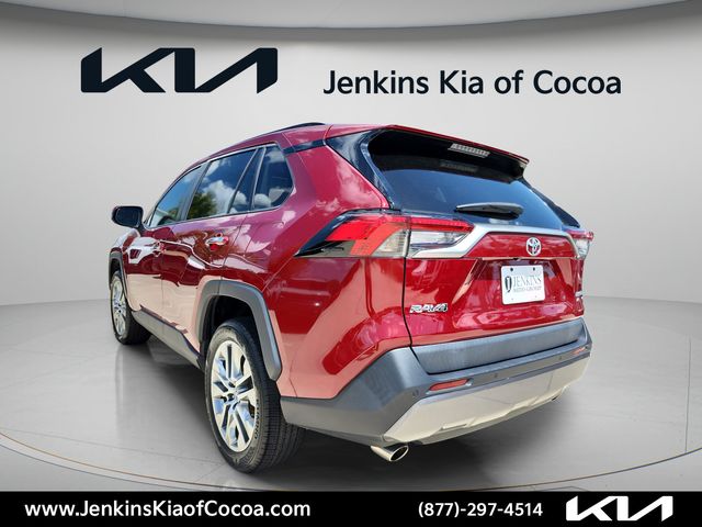 2019 Toyota RAV4 Limited - Photo 7
