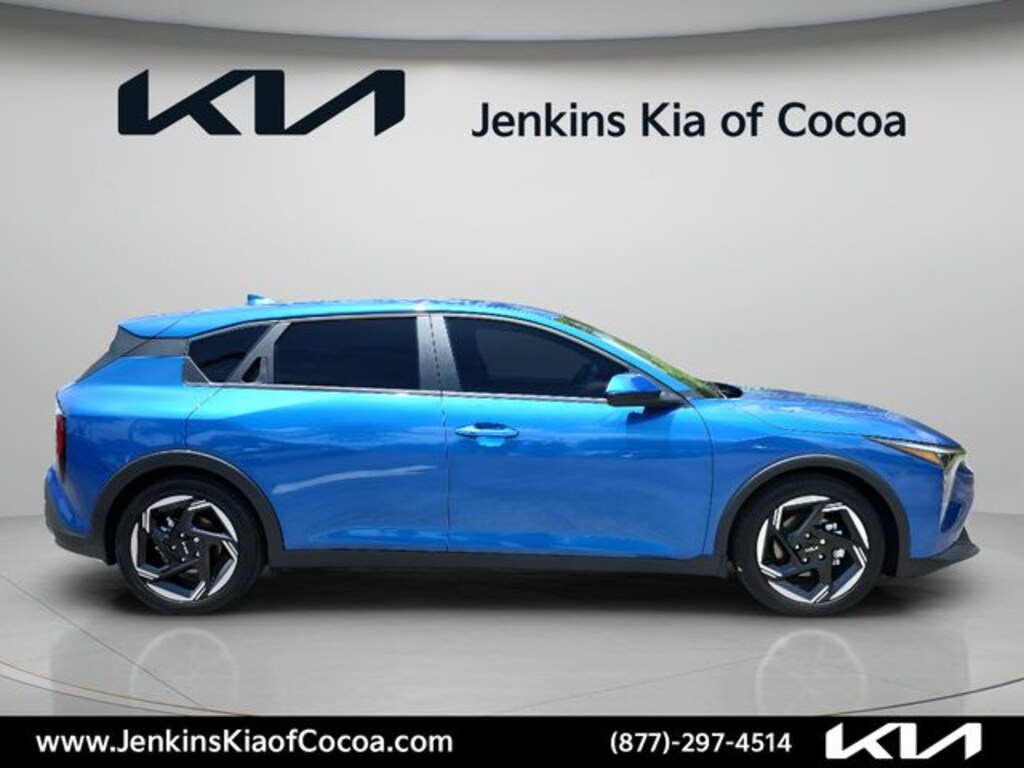 New 2026 Kia K4 EX Hatchback